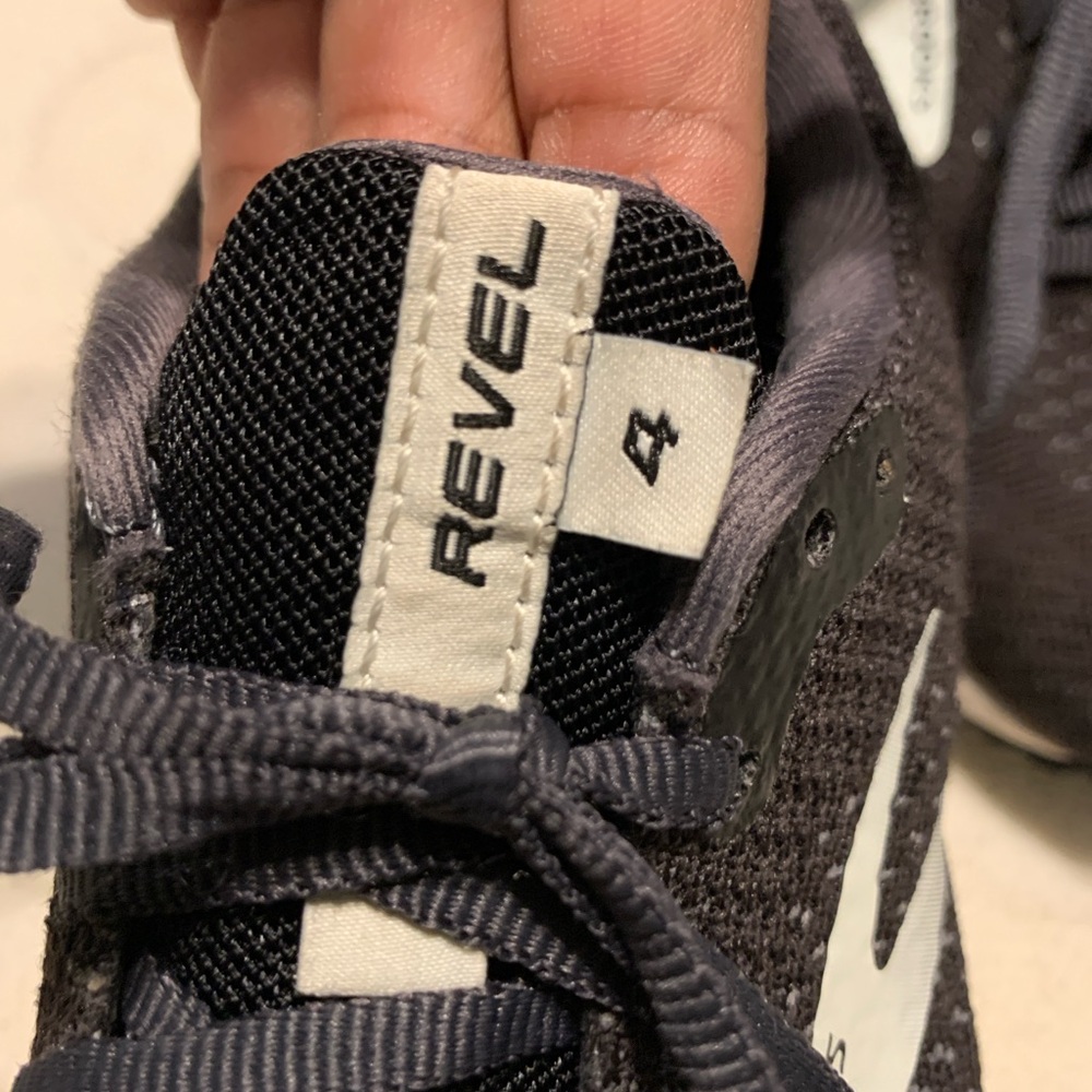 Womens Revel 4.0 Charcoal Black & White Running Athleasure Training Sz 6.5 - Picture 8 of 15